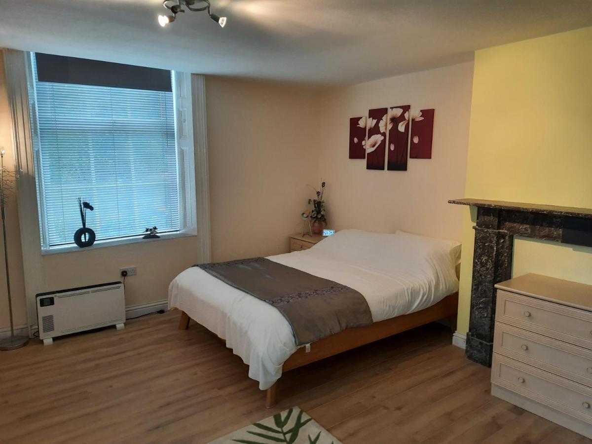Apartment Self Contained Flat In Winterton Hall Great Yarmouth